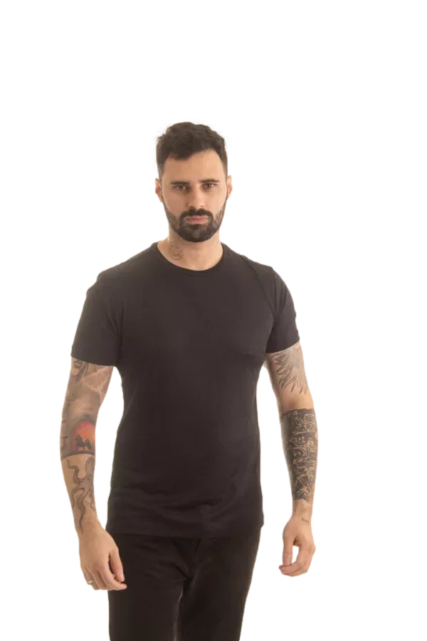 Camiseta Dry Fit 100% Poliamida Personalizada Premium - Studio Silk Flow